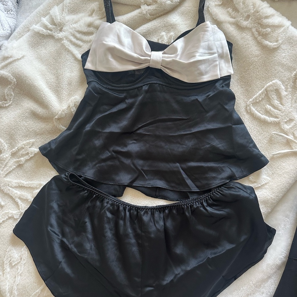 Victoria's Secret Black and White Chemise Set